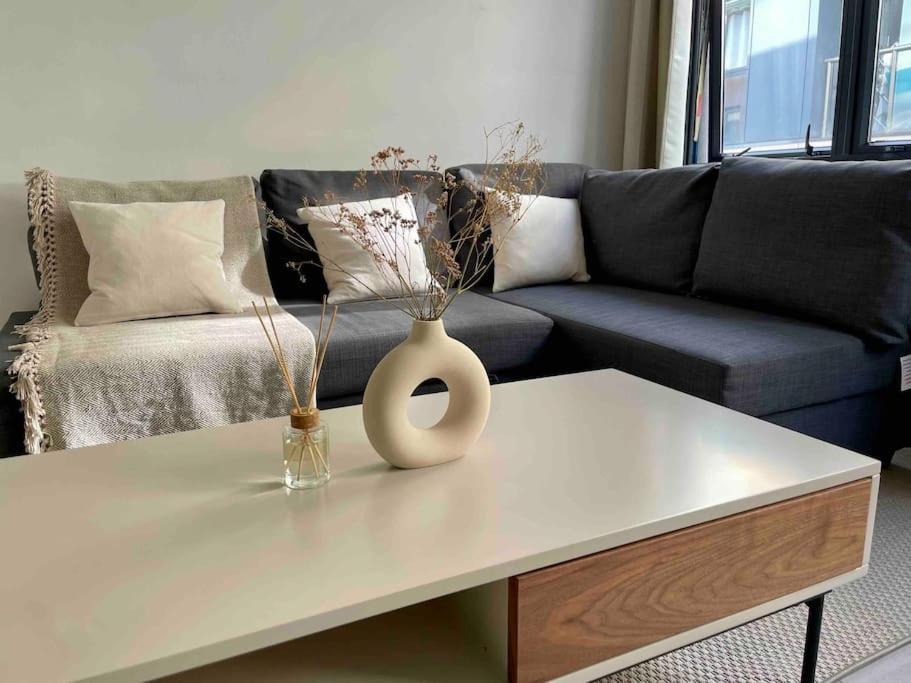 2 Bedroom Central London Apartment Modern And Stylish Εξωτερικό φωτογραφία